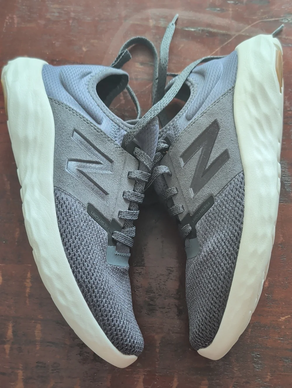 New Balance Men's Charcoal Gray Athletic Running Shoes